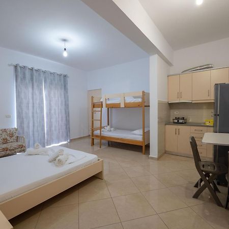Vila Flamuri Sarandë Exterior foto